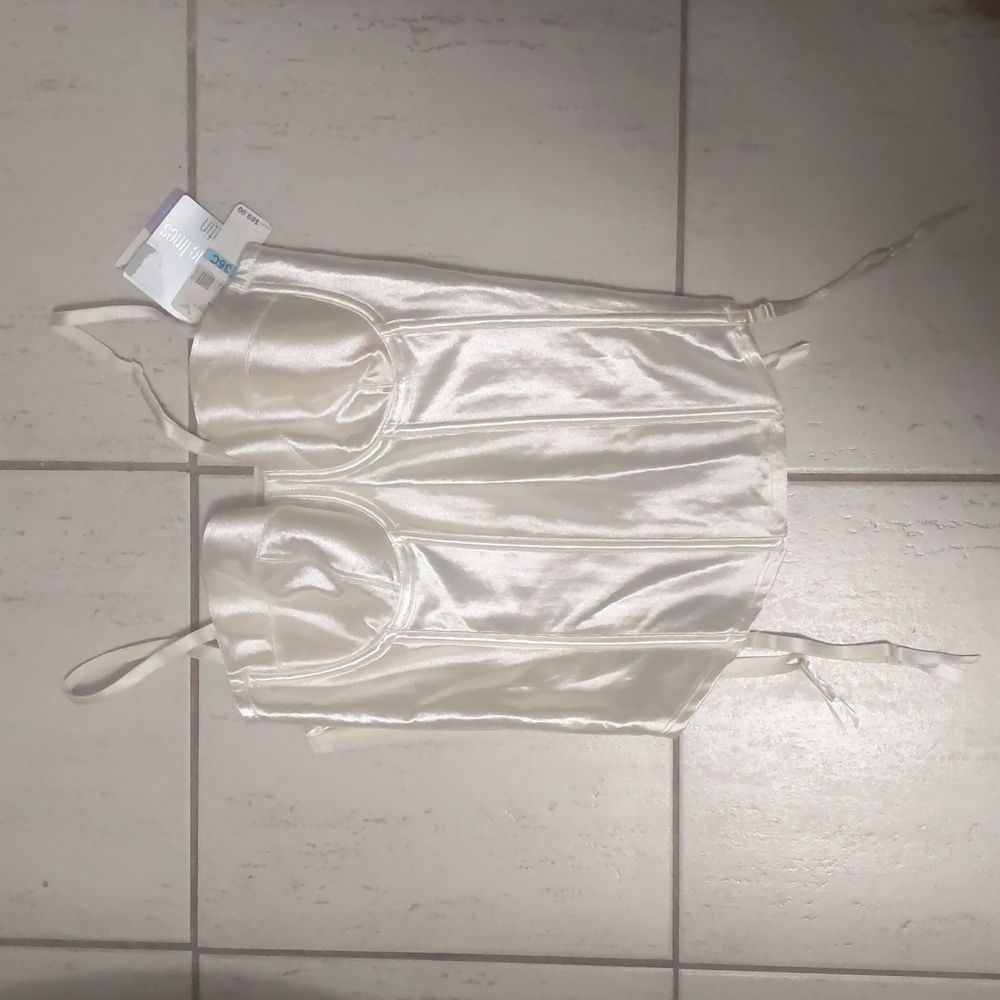 Fine Lines Ivory Satin 4 Way Convertible Bustier Size 36C